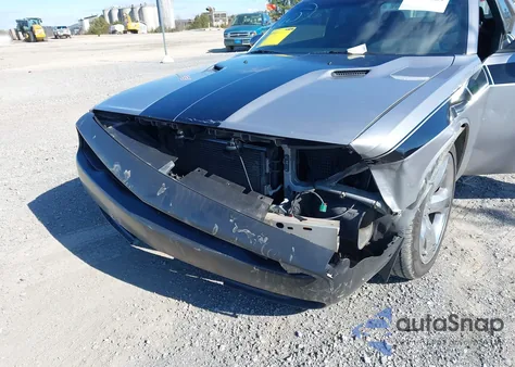 2013 Dodge Challenger Sxt z USA, uszkodzony, nr VIN 2C3CDYAG3DH616289